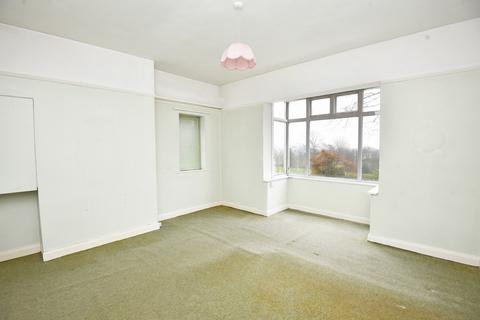 3 bedroom detached house for sale, Rossett Green Lane, Harrogate