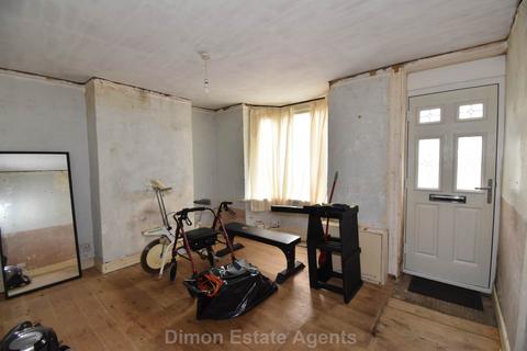 2 bedroom terraced house for sale, Norman Road, Gosport