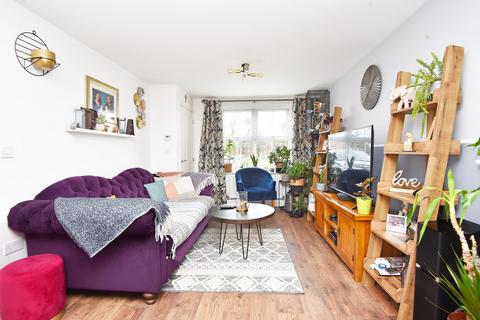 45 Chestnut Drive, Knaresborough, HG5 0UF