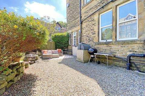 3 bedroom ground floor flat for sale, Octagon Court, Valley Drive, Harrogate