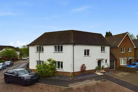 3 bedroom semi-detached house for sale, Pease Pottage, Crawley RH11