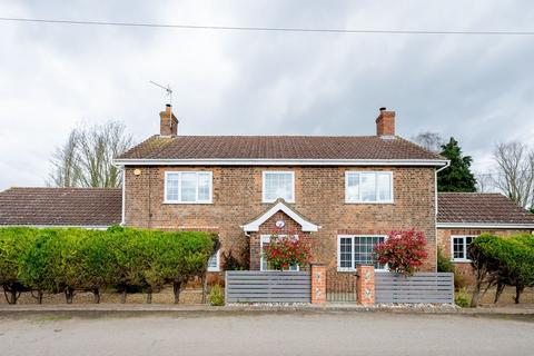 4 bedroom detached house for sale, Tipps End, Welney