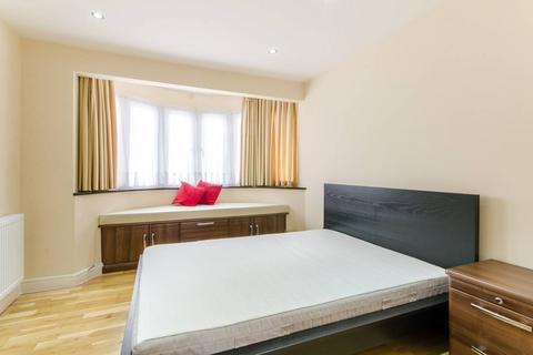 1 bedroom flat to rent, Ivy Road, Southgate, London, N14