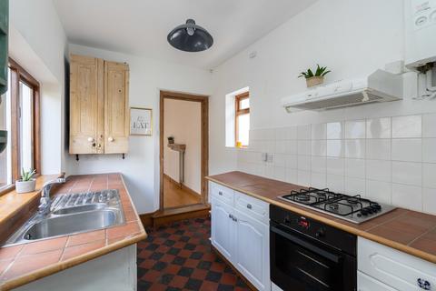 1 bedroom ground floor flat for sale, Vincent Road, Dorking