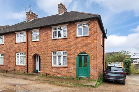 3 bedroom semi-detached house for sale, Cotmandene, Dorking