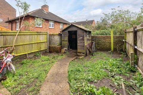 3 bedroom semi-detached house for sale, Cotmandene, Dorking