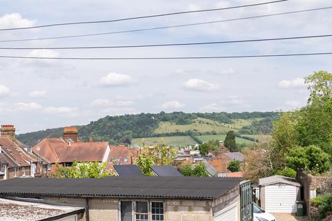 41 Cotmandene, Dorking, RH4 2BP