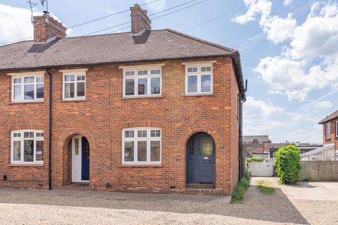 41 Cotmandene, Dorking, RH4 2BP