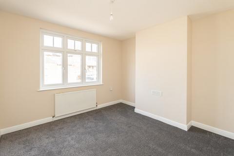 41 Cotmandene, Dorking, RH4 2BP