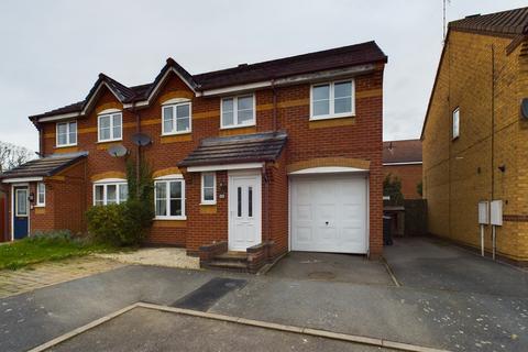 4 bedroom semi-detached house for sale, Thistle Bank, East Leake