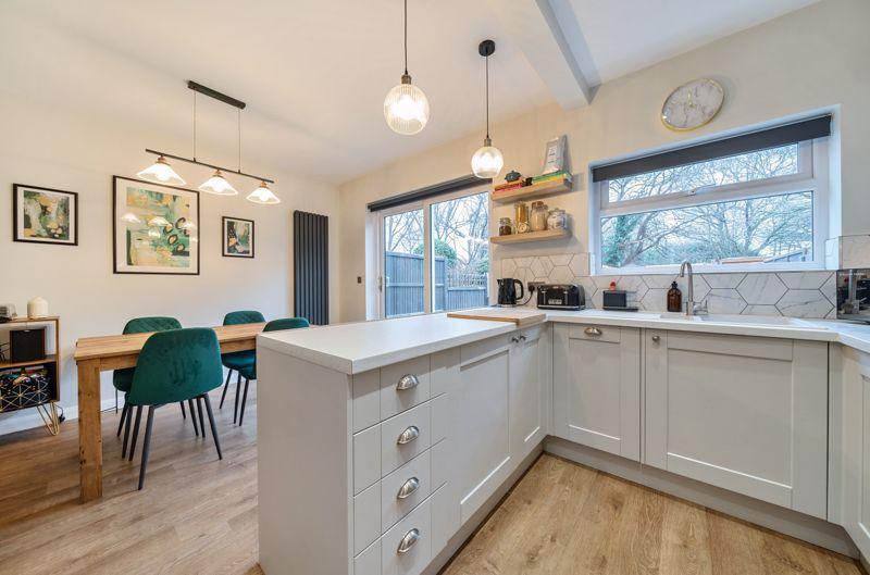 Kitchen Diner shot 2
