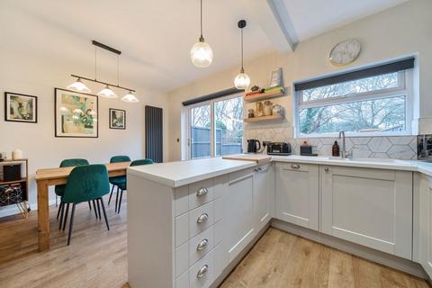70 Sparrows Lane, London, SE9 2BT