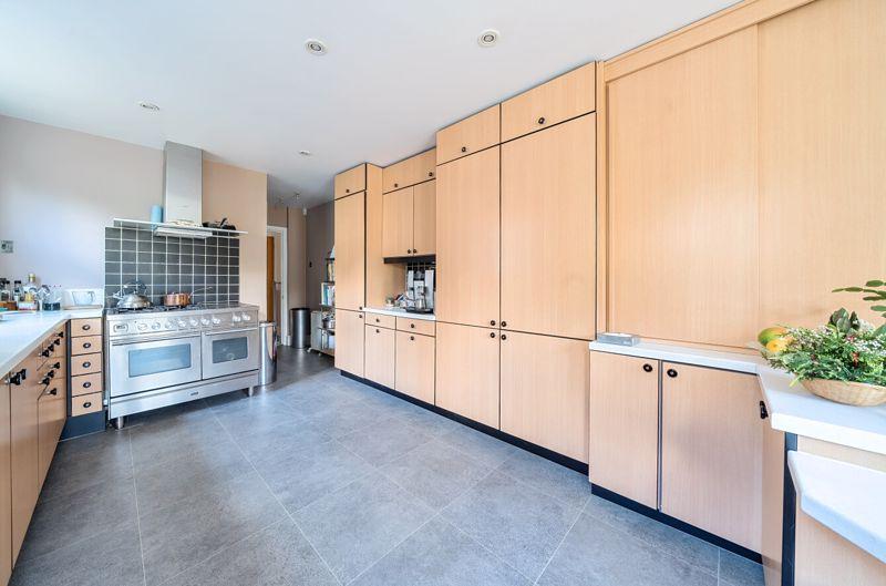 Kitchen angle 2
