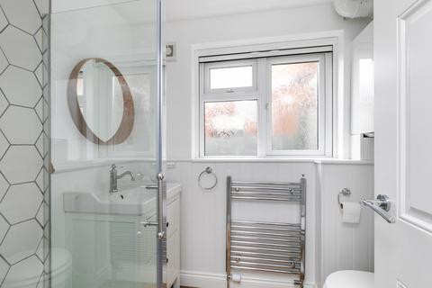 8 Highcliffe Road, Winchester, SO23 0JE