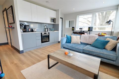 1 bedroom apartment for sale, Wood Street, East Grinstead, West Sussex, RH19