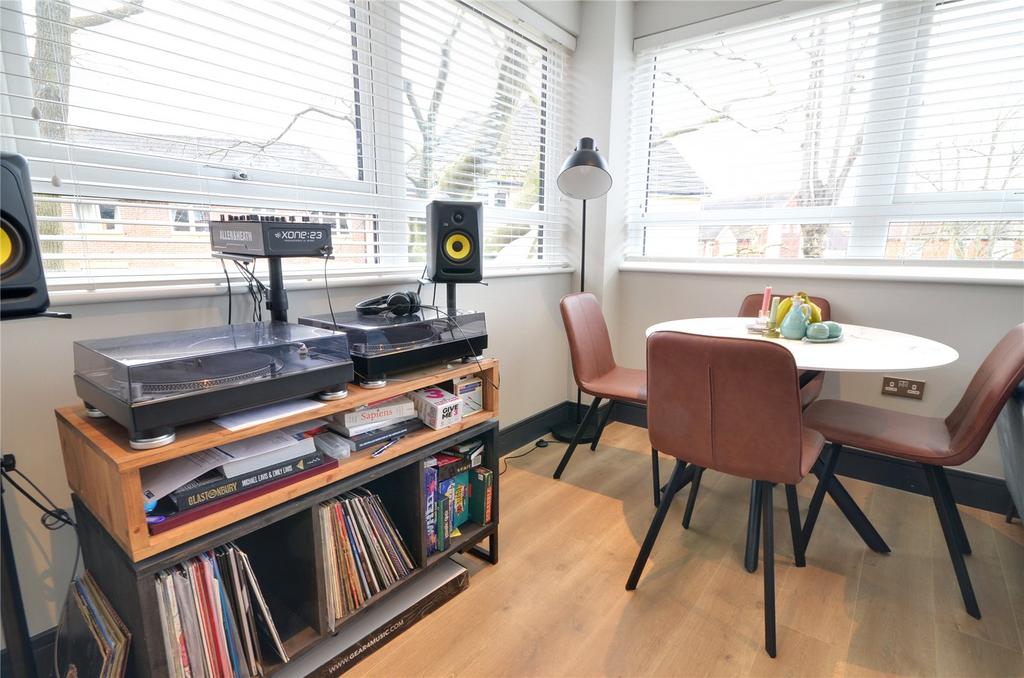 Kitchen/Living Room