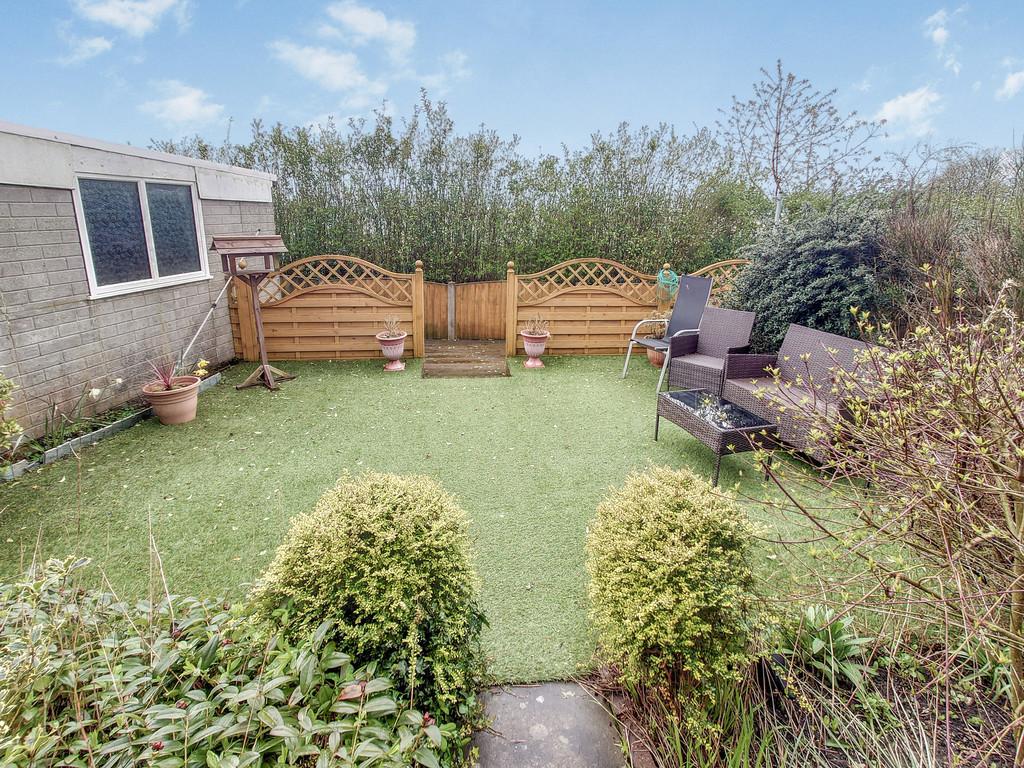 High Lane, Burslem, StokeonTrent 3 bed detached bungalow for sale £