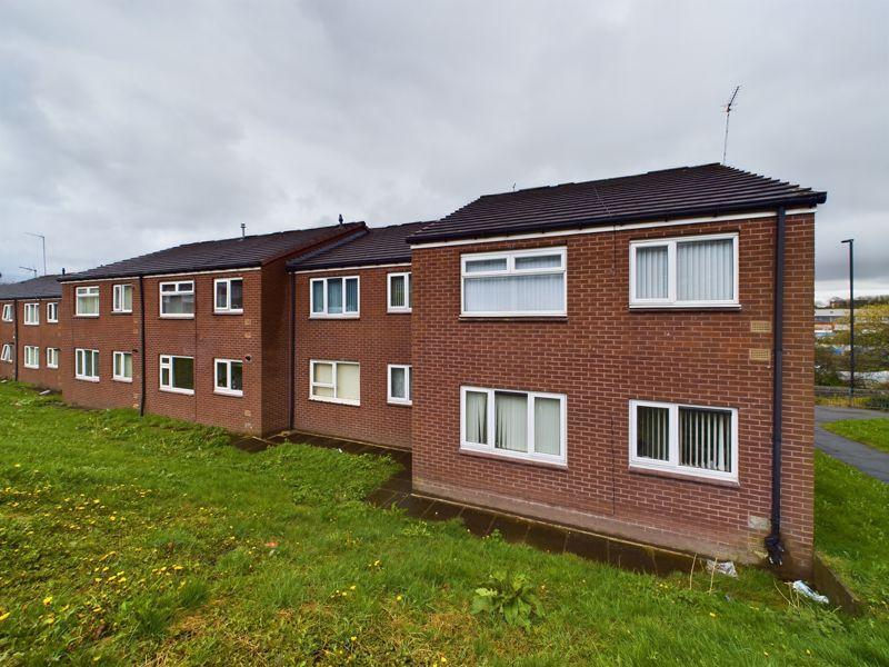 Boarshaw Road, Middleton, Manchester... 1 bed apartment for sale £85,000