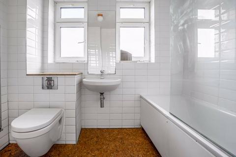 Flat 28, Stockton House Ellsworth Street, London, E2 0AY