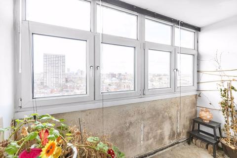 Flat 28, Stockton House Ellsworth Street, London, E2 0AY
