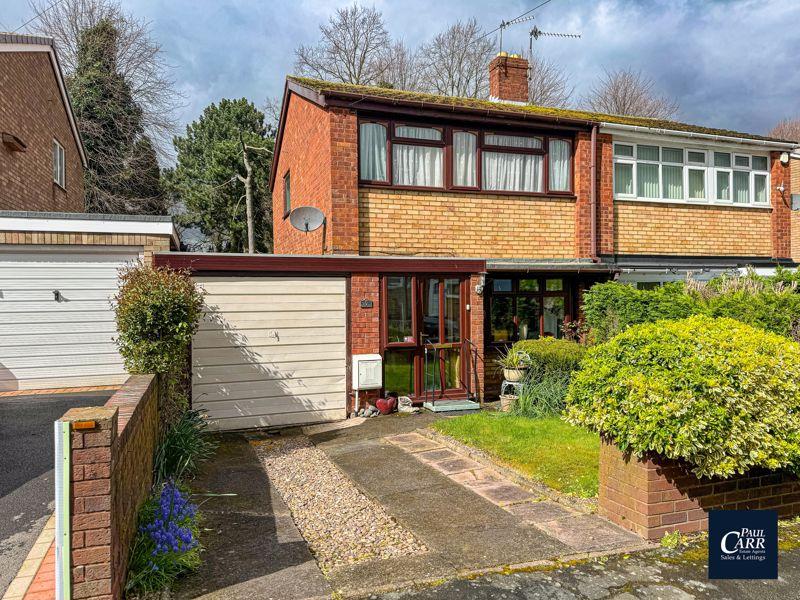 Tudor Close, Cheslyn Hay, WS6 7DQ 3 bed semidetached house for sale £240,000