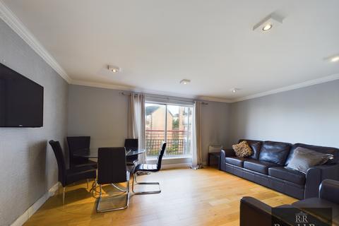 2 bedroom apartment to rent, Riverview Place, Glasgow G5