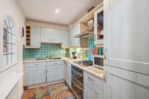 2 bedroom apartment for sale, Northway, Rickmansworth WD3