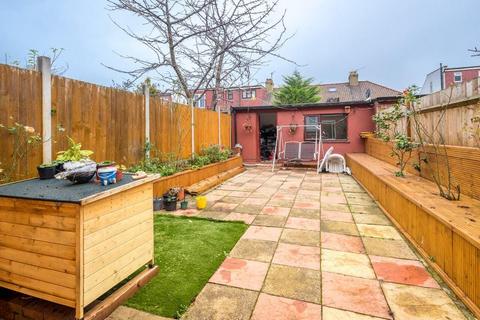 5 bedroom terraced house for sale, Burwell Road, London E10
