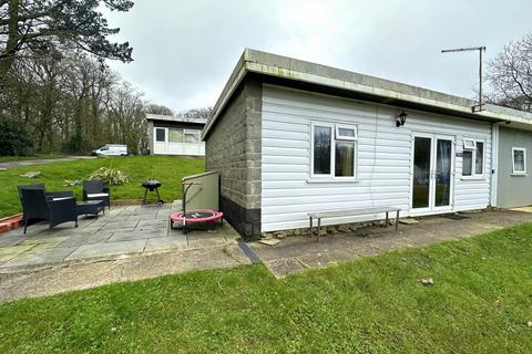 2 bedroom chalet for sale, Bucklands, Bideford