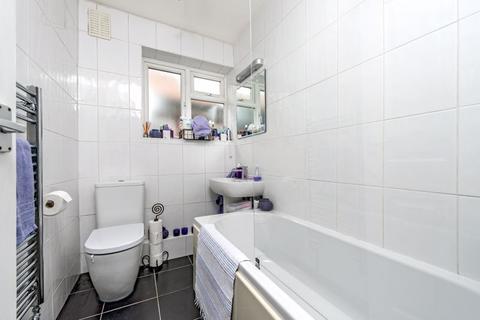 44 Braeside Avenue, London, SW19 3PT