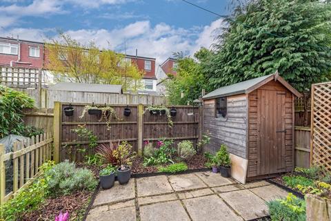 44 Braeside Avenue, London, SW19 3PT