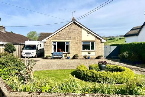 3 bedroom bungalow for sale, The Street, Calne SN11