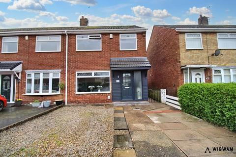 3 bedroom end of terrace house for sale, Daville Close, Hull, HU5