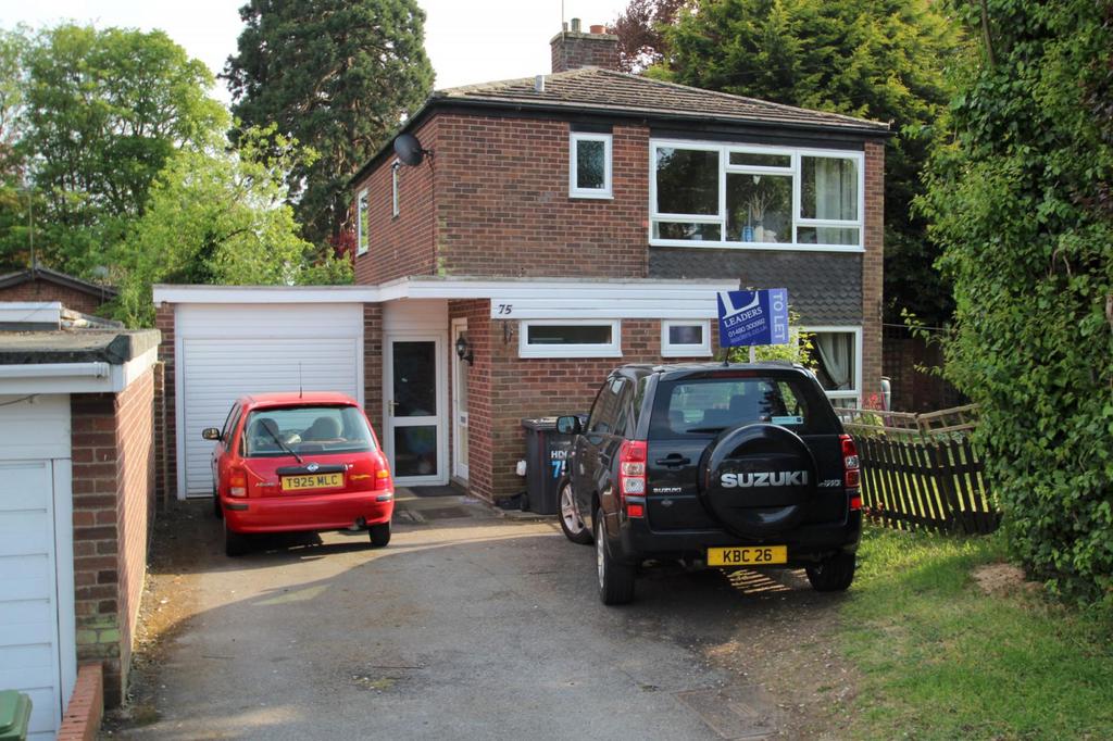 Wilkinson Close, Eaton Socon 3 bed detached house £1,350 pcm (£312 pw)