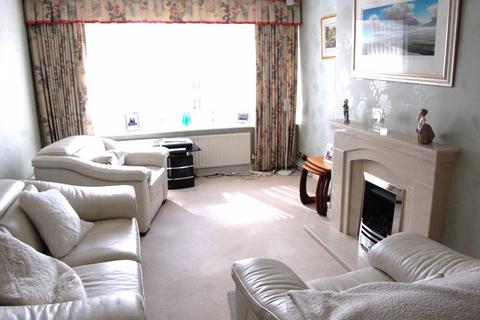 2 bedroom semi-detached bungalow for sale, Weston Road, Wolverhampton WV7