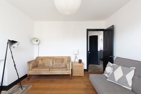 2 bedroom flat to rent, Bramble House Devons Road E3 3RD