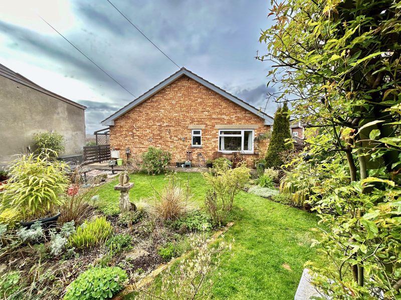 Church Road, Cinderford GL14 3 bed bungalow for sale £210,000