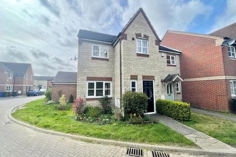 3 bedroom terraced house for sale, Vervain Close, Bicester OX26