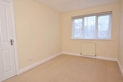 18 Grants Close, Wincanton, BA9 9NS