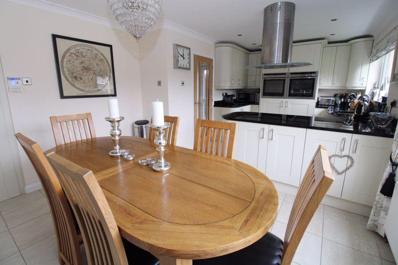 Lounge (unfurnished)