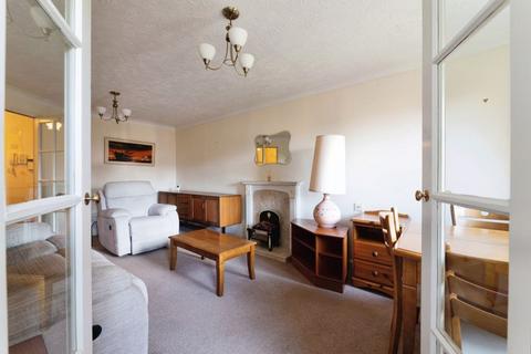 1 bedroom flat for sale, Chingford Mount Road, Chingford E4