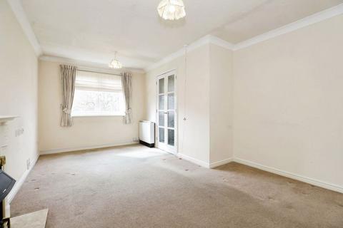 1 bedroom flat for sale, Curie Close, Rugby CV21