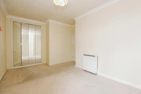 undefined, Ross Court, Rugby CV21