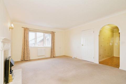 1 bedroom flat for sale, George Street, Sheringham NR26
