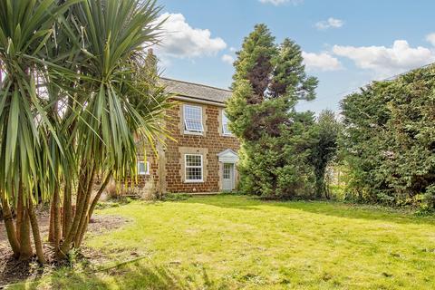 3 bedroom cottage for sale, Rectory Lane, North Runcton, King's Lynn, Norfolk, PE33
