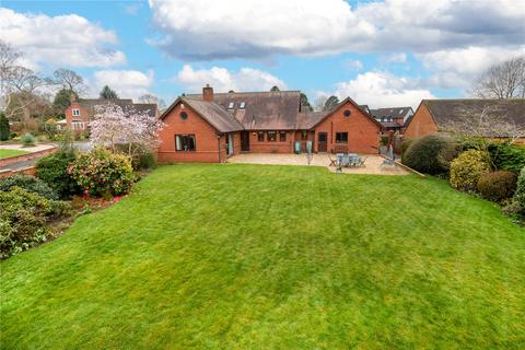 4 bedroom bungalow for sale, 20 Aldermead Close, Admaston, Telford,, TF5 0DD