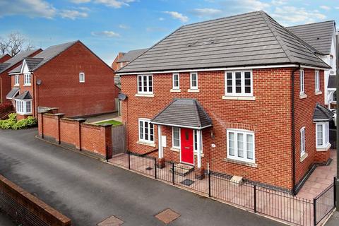 4 bedroom detached house for sale, Tutbury Hollow, Ashbourne, DE6