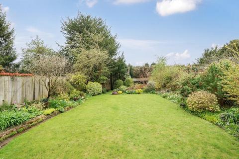 64 Purley Downs Road, South Croydon, CR2 0RA