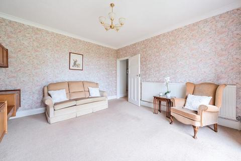 64 Purley Downs Road, South Croydon, CR2 0RA