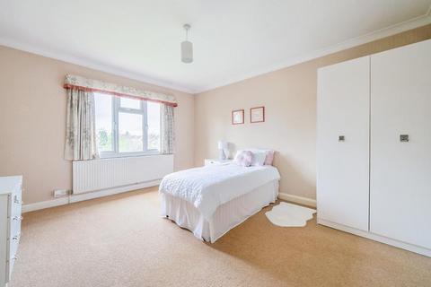 64 Purley Downs Road, South Croydon, CR2 0RA